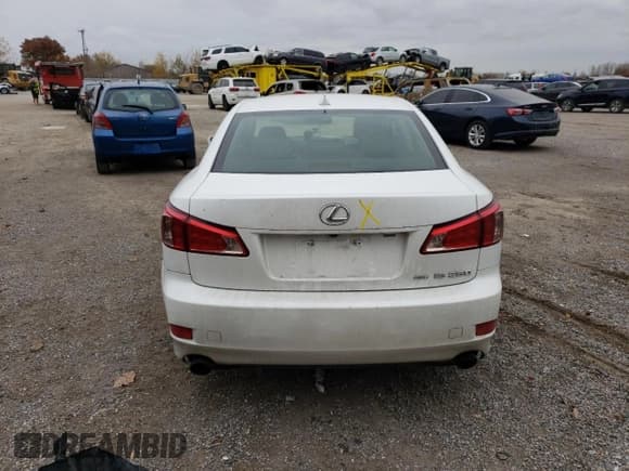 ✅ 2011 Lexus IS 250 • VIN: JTHCF5C24B2035359 • Lot: 90693195. Listed on Copart with Not provided. Free auction sales archive from the USA and detailed vehicle history report at DreamBid. Image 6.