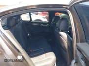 ✅ 2017 BMW 5 Series 540i • VIN: WBAJE5C33HG916941 • Лот: 42504534. Опубликован ранее на IAAI с пробегом 115 127 миль. Бесплатный доступ к архиву аукционных продаж из США и подробный отчёт об истории автомобиля на DreamBid. Изображение 8.