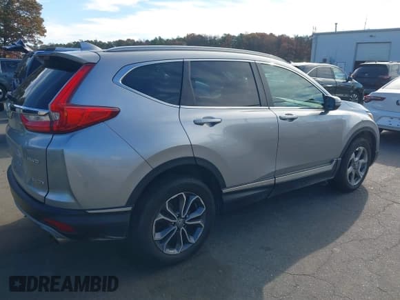 ✅ 2018 Honda CR-V Touring • VIN: 2HKRW2H90JH626091 • Лот: 43494308. Опубликован ранее на IAAI с пробегом 49 230 миль. Бесплатный доступ к архиву аукционных продаж из США и подробный отчёт об истории автомобиля на DreamBid. Изображение 4.