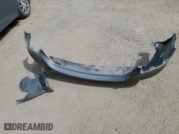 ✅ 2012 Hyundai Elantra GLS • VIN: 5NPDH4AE5CH079720 • Lot: 59870535. Listed on Copart with 204,164 mi. Free auction sales archive from the USA and detailed vehicle history report at DreamBid. Image 12.