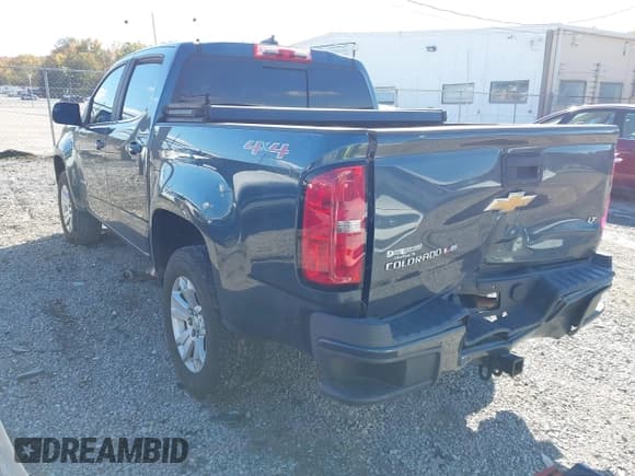 ✅ 2019 Chevrolet Colorado 4WD LT • VIN: 1GCGTCEN1K1210079 • Lot: 43589808. Listed on IAAI with 160,159 mi. Free auction sales archive from the USA and detailed vehicle history report at DreamBid. Image 3.