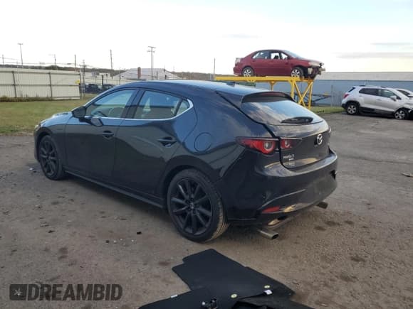 ✅ 2022 Mazda 3 Premium • VIN: JM1BPBML5N1509572 • Lot: 86890255. Listed on Copart with 58,107 mi. Free auction sales archive from the USA and detailed vehicle history report at DreamBid. Image 2.