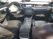 ✅ 2019 Infiniti QX50 Luxe • VIN: 3PCAJ5M18KF117279 • Лот: 70182385. Опубликован ранее на Copart с пробегом 125 421 миль. Бесплатный доступ к архиву аукционных продаж из США и подробный отчёт об истории автомобиля на DreamBid. Изображение 8.