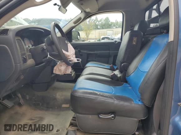 ✅ 2004 Dodge 1500 ST • VIN: 1D7HA16N24J198496 • Лот: 72999034. Опубликован ранее на Copart с пробегом 150 003 миль. Бесплатный доступ к архиву аукционных продаж из США и подробный отчёт об истории автомобиля на DreamBid. Изображение 7.