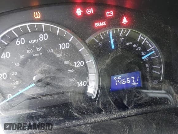 ✅ 2014 Toyota Camry SE • VIN: 4T1BF1FK0EU322428 • Lot: 43869586. Listed on IAAI with 146,671 mi. Free auction sales archive from the USA and detailed vehicle history report at DreamBid. Image 7.