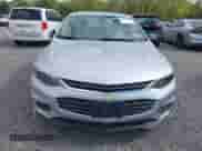 2016 Chevrolet Malibu LS z VIN 1G1ZB5ST1GF311152, wystawiony jako IAAI lot #43415218 z przebiegiem 142 771 mil mil oraz . Historia ofert i sprzedaży dostępna na DreamBid. Obrazek 12.