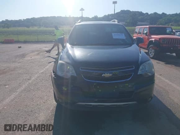 ✅ 2013 Chevrolet Captiva Sport LTZ • VIN: 3GNAL4EK8DS574008 • Lot: 42588632. Listed on IAAI with 134,899 mi. Free auction sales archive from the USA and detailed vehicle history report at DreamBid. Image 12.