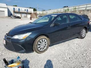 ✅ 2015 Toyota Camry LE • VIN: 4T4BF1FK5FR467732 • Lot: 68774465. Listed on Copart with 91,907 mi. Free auction sales archive from the USA and detailed vehicle history report at DreamBid. Image 1.