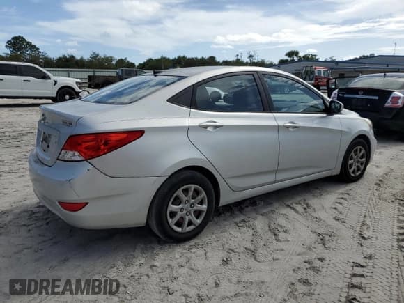 ✅ 2012 Hyundai Accent GLS • VIN: KMHCT4AE8CU219481 • Lot: 80780814. Wystawiony na Copart z przebiegiem 149 223 mil. Bezpłatny archiwum sprzedaży aukcyjnych z USA i szczegółowy raport historii pojazdu na DreamBid. Zdjęcie 3.
