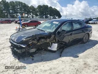 ✅ 2025 Hyundai Sonata Limited • VIN: KMHL54JJ2SA128326 • Лот: 68634645. Опубликован ранее на Copart с пробегом 520 миль. Бесплатный доступ к архиву аукционных продаж из США и подробный отчёт об истории автомобиля на DreamBid. Изображение 1.