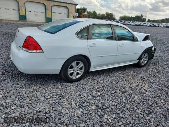 ✅ 2013 Chevrolet Impala LS • VIN: 2G1WA5E32D1180589 • Лот: 85574845. Опубликован ранее на Copart с пробегом Не указан. Бесплатный доступ к архиву аукционных продаж из США и подробный отчёт об истории автомобиля на DreamBid. Изображение 3.