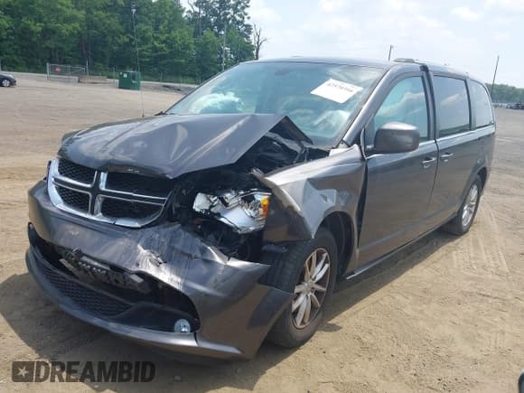 ✅ 2019 Dodge Grand Caravan SXT • VIN: 2C4RDGCG8KR770629 • Лот: 42570316. Опубликован ранее на IAAI с пробегом 49 045 миль. Бесплатный доступ к архиву аукционных продаж из США и подробный отчёт об истории автомобиля на DreamBid. Изображение 17.
