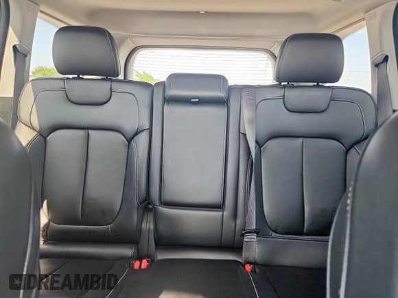 2022 Jeep Grand Cherokee Limited with VIN 1C4RJGBG2N8630845, listed as a Copart auction lot 60683005 with 31,396 mi miles and Clean title. Bid and sale history available at DreamBid. Image 10.