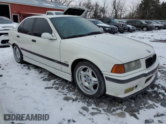 1997 BMW 3 Series M3s z VIN WBSCD9324VEE06968, wystawiony jako Copart lot #85056034 z przebiegiem Nie podano mil oraz Szkoda całkowita • Salvage title. Historia ofert i sprzedaży dostępna na DreamBid. Obrazek 4.