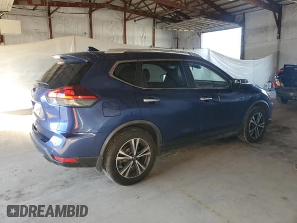 ✅ 2020 Nissan Rogue SV • VIN: JN8AT2MT7LW016892 • Лот: 81051085. Опубликован ранее на Copart с пробегом 57 496 миль. Бесплатный доступ к архиву аукционных продаж из США и подробный отчёт об истории автомобиля на DreamBid. Изображение 3.