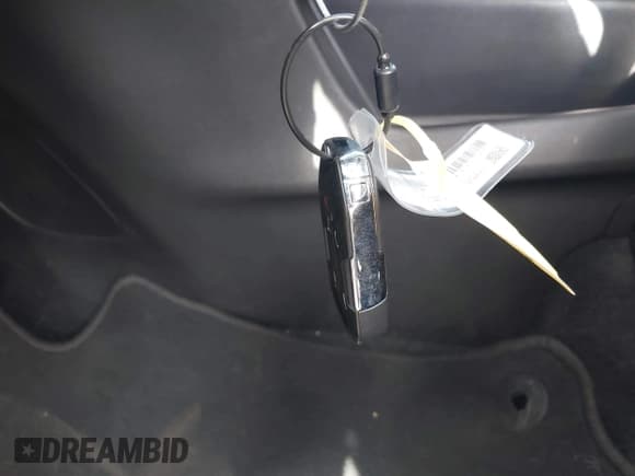 ✅ 2024 GMC Terrain SLT • VIN: 3GKALVEG6RL322810 • Lot: 42478282. Listed on IAAI with 32,523 mi. Free auction sales archive from the USA and detailed vehicle history report at DreamBid. Image 11.