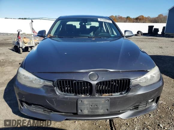✅ 2015 BMW 3 Series 328i xDrive • VIN: WBA3B5G57FNS12604 • Лот: 91360235. Опубликован ранее на Copart с пробегом 190 592 миль. Бесплатный доступ к архиву аукционных продаж из США и подробный отчёт об истории автомобиля на DreamBid. Изображение 5.