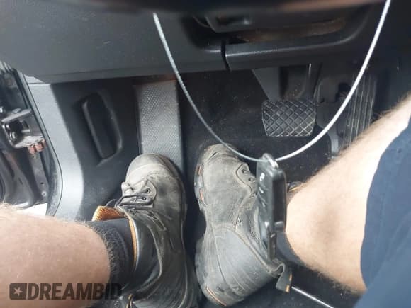 ✅ 2010 Volkswagen Jetta Limited Edition • VIN: 3VWAZ7AJ3AM096583 • Lot: 42487699. Listed on IAAI with 194,527 mi. Free auction sales archive from the USA and detailed vehicle history report at DreamBid. Image 11.