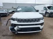 ✅ 2025 Jeep Compass Limited • VIN: 3C4NJDCN0ST624355 • Lot: 43864445. Wystawiony na IAAI z przebiegiem 6 720 mil. Bezpłatny archiwum sprzedaży aukcyjnych z USA i szczegółowy raport historii pojazdu na DreamBid. Zdjęcie 12.