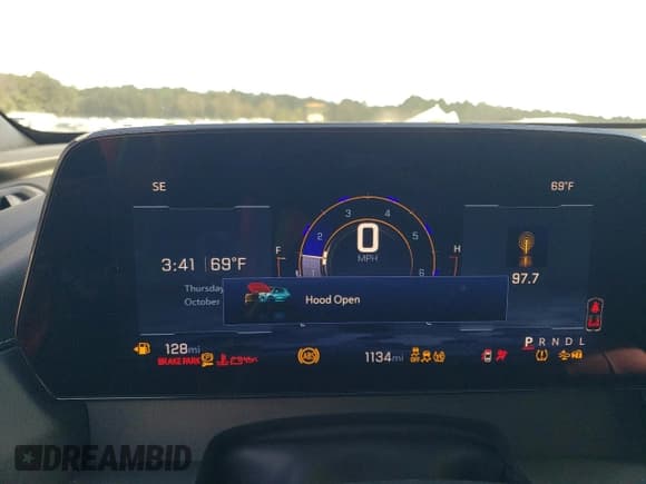 ✅ 2025 Chevrolet Traverse FWD LT • VIN: 1GNERGRS4SJ308883 • Lot: 84814195. Wystawiony na Copart z przebiegiem 1 134 mil. Bezpłatny archiwum sprzedaży aukcyjnych z USA i szczegółowy raport historii pojazdu na DreamBid. Zdjęcie 9.