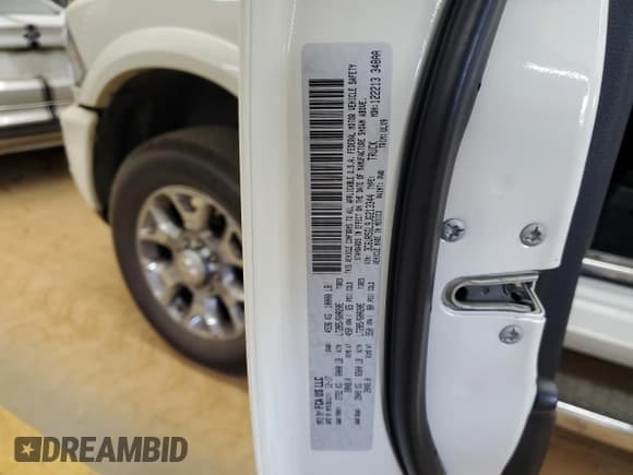 ✅ 2018 Ram 2500 Limited • VIN: 3C6UR5GL9JG213344 • Lot: 42296735. Listed on Copart with 91,813 mi. Free auction sales archive from the USA and detailed vehicle history report at DreamBid. Image 12.
