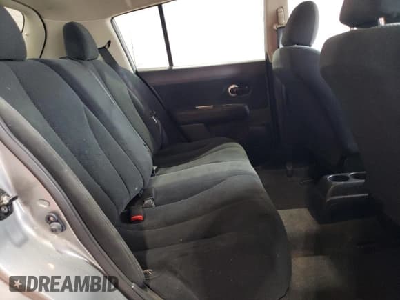 ✅ 2011 Nissan Versa S • VIN: 3N1BC1CP3BL508714 • Lot: 61134635. Wystawiony na Copart z przebiegiem 184 246 mil. Bezpłatny archiwum sprzedaży aukcyjnych z USA i szczegółowy raport historii pojazdu na DreamBid. Zdjęcie 10.