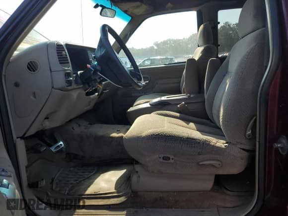 1996 Chevrolet Silverado 1500 with VIN 1GCEC19M4TE208317, listed as a Copart auction lot 71526575 with 330,425 mi miles and Salvage title. Bid and sale history available at DreamBid. Image 7.