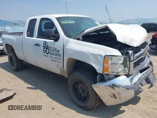 ✅ 2009 Chevrolet Silverado 2500HD Work Truck • VIN: 1GCHK49KX9E143384 • Lot: 41413795. Wystawiony na IAAI z przebiegiem 163 964 mil. Bezpłatny archiwum sprzedaży aukcyjnych z USA i szczegółowy raport historii pojazdu na DreamBid. Zdjęcie 1.