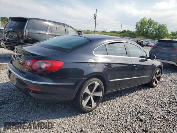 ✅ 2011 Volkswagen CC Sport • VIN: WVWMN7ANXBE712544 • Lot: 57450165. Wystawiony na Copart z przebiegiem 129 020 mil. Bezpłatny archiwum sprzedaży aukcyjnych z USA i szczegółowy raport historii pojazdu na DreamBid. Zdjęcie 3.