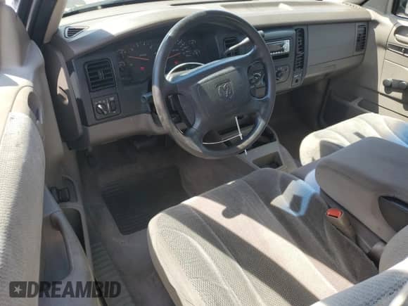 2004 Dodge Dakota Sport z VIN 1D7GL32K44S639553, wystawiony jako Copart lot #69651125 z przebiegiem 197 676 mil mil oraz Szkoda całkowita • Salvage title. Historia ofert i sprzedaży dostępna na DreamBid. Obrazek 8.