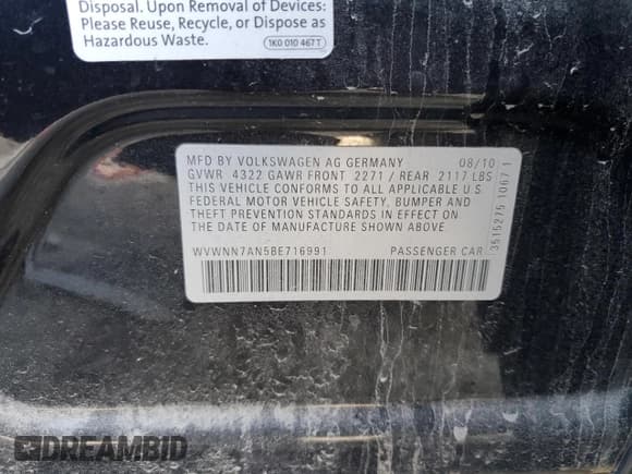 ✅ 2011 Volkswagen CC Sport • VIN: WVWNN7AN5BE716991 • Лот: 43063775. Опубликован ранее на Copart с пробегом 220 574 миль. Бесплатный доступ к архиву аукционных продаж из США и подробный отчёт об истории автомобиля на DreamBid. Изображение 12.