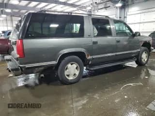 ✅ 1999 Chevrolet Suburban • VIN: 3GNFK16R8XG149091 • Lot: 71300024. Wystawiony na Copart z przebiegiem 254 044 mil. Bezpłatny archiwum sprzedaży aukcyjnych z USA i szczegółowy raport historii pojazdu na DreamBid. Zdjęcie 3.