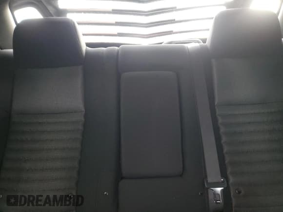 ✅ 2013 Dodge Challenger SXT • VIN: 2C3CDYAGXDH582092 • Lot: 81879634. Wystawiony na Copart z przebiegiem 83 034 mil. Bezpłatny archiwum sprzedaży aukcyjnych z USA i szczegółowy raport historii pojazdu na DreamBid. Zdjęcie 10.