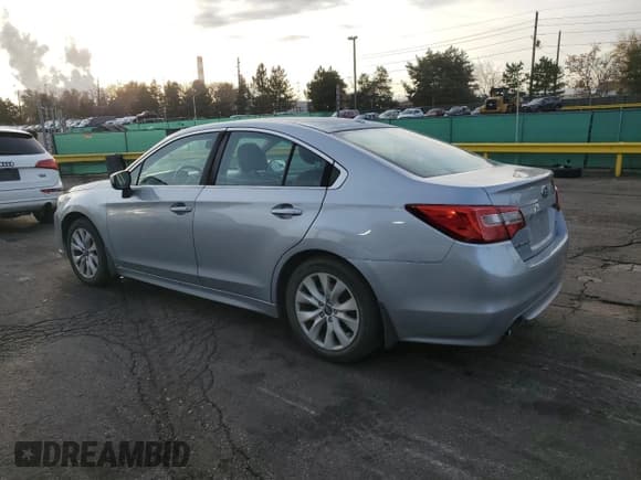 ✅ 2015 Subaru Legacy Premium • VIN: 4S3BNBC69F3060517 • Lot: 87313875. Wystawiony na Copart z przebiegiem 103 061 mil. Bezpłatny archiwum sprzedaży aukcyjnych z USA i szczegółowy raport historii pojazdu na DreamBid. Zdjęcie 2.