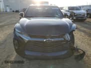 ✅ 2020 Chevrolet Blazer RS • VIN: 3GNKBKRS2LS694150 • Lot: 92245705. Wystawiony na Copart z przebiegiem 136 061 mil. Bezpłatny archiwum sprzedaży aukcyjnych z USA i szczegółowy raport historii pojazdu na DreamBid. Zdjęcie 5.