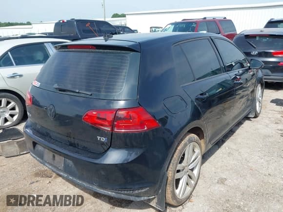 ✅ 2015 Volkswagen Golf S • VIN: 3VW2A7AU2FM089296 • Лот: 42743826. Опубликован ранее на IAAI с пробегом 57 411 миль. Бесплатный доступ к архиву аукционных продаж из США и подробный отчёт об истории автомобиля на DreamBid. Изображение 4.