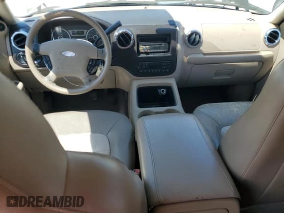 ✅ 2006 Ford Expedition Eddie Bauer • VIN: 1FMPU17566LA46512 • Лот: 69442295. Опубликован ранее на Copart с пробегом 156 290 миль. Бесплатный доступ к архиву аукционных продаж из США и подробный отчёт об истории автомобиля на DreamBid. Изображение 8.