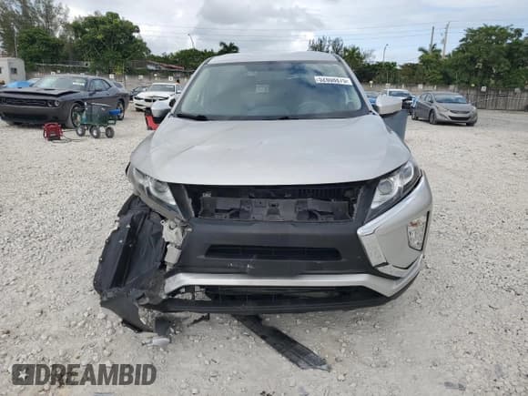 ✅ 2020 Mitsubishi Eclipse Cross ES • VIN: JA4AS3AA9LZ024363 • Лот: 52808875. Опубликован ранее на Copart с пробегом 105 635 миль. Бесплатный доступ к архиву аукционных продаж из США и подробный отчёт об истории автомобиля на DreamBid. Изображение 5.