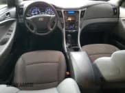 ✅ 2013 Hyundai Sonata GLS • VIN: 5NPEB4AC0DH784639 • Лот: 90232685. Опубликован ранее на Copart с пробегом 77 346 миль. Бесплатный доступ к архиву аукционных продаж из США и подробный отчёт об истории автомобиля на DreamBid. Изображение 8.