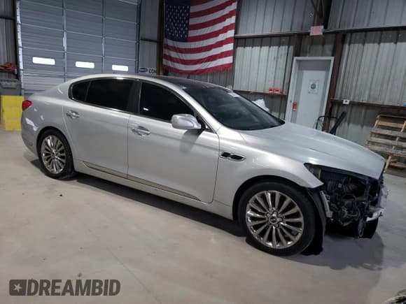 ✅ 2015 Kia K900 Luxury • VIN: KNALW4D41F6021149 • Lot: 73478984. Wystawiony na Copart z przebiegiem 114 337 mil. Bezpłatny archiwum sprzedaży aukcyjnych z USA i szczegółowy raport historii pojazdu na DreamBid. Zdjęcie 4.