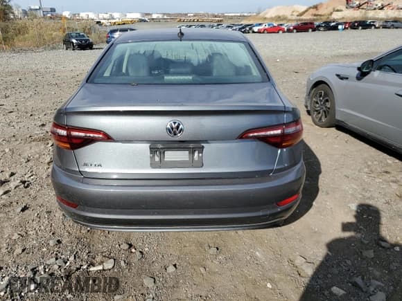 ✅ 2019 Volkswagen Jetta S • VIN: 3VWC57BU4KM134269 • Lot: 91199815. Listed on Copart with 42,169 mi. Free auction sales archive from the USA and detailed vehicle history report at DreamBid. Image 6.