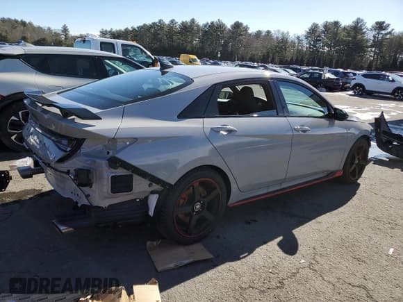 ✅ 2025 Hyundai Elantra • VIN: KMHLW4DK9SU024870 • Lot: 46058845. Listed on Copart with 2,900 mi. Free auction sales archive from the USA and detailed vehicle history report at DreamBid. Image 3.