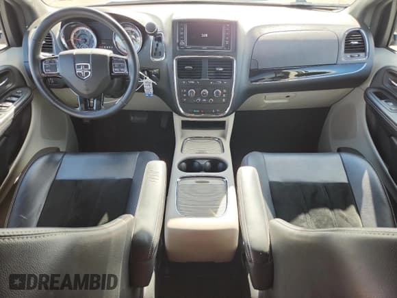 ✅ 2017 Dodge Grand Caravan SXT • VIN: 2C4RDGCG0HR625271 • Лот: 80835805. Опубликован ранее на Copart с пробегом 78 076 миль. Бесплатный доступ к архиву аукционных продаж из США и подробный отчёт об истории автомобиля на DreamBid. Изображение 8.