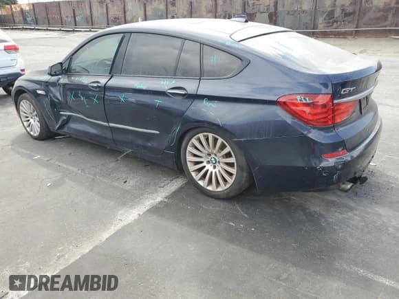 ✅ 2011 BMW 5 Series 535i Gran Turismo • VIN: WBASN2C53BC201628 • Лот: 72281814. Опубликован ранее на Copart с пробегом 125 210 миль. Бесплатный доступ к архиву аукционных продаж из США и подробный отчёт об истории автомобиля на DreamBid. Изображение 2.