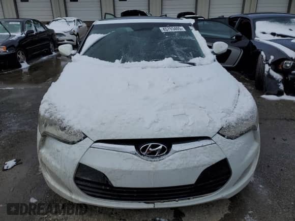2012 Hyundai Veloster w/Red Int z VIN KMHTC6AD5CU030340, wystawiony jako Copart lot #45793405 z przebiegiem 139 667 mil mil oraz Czysty tytuł • Clean title. Historia ofert i sprzedaży dostępna na DreamBid. Obrazek 5.