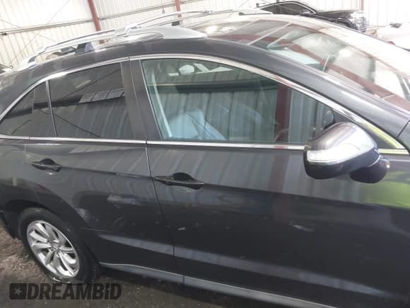 ✅ 2016 Acura RDX • VIN: 5J8TB4H3XGL027519 • Lot: 43257172. Listed on IAAI with 180,467 mi. Free auction sales archive from the USA and detailed vehicle history report at DreamBid. Image 14.