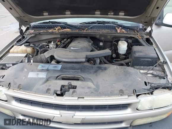 ✅ 2004 Chevrolet Suburban LS • VIN: 3GNFK16Z04G134581 • Лот: 41928119. Опубликован ранее на IAAI с пробегом 300 725 миль. Бесплатный доступ к архиву аукционных продаж из США и подробный отчёт об истории автомобиля на DreamBid. Изображение 10.