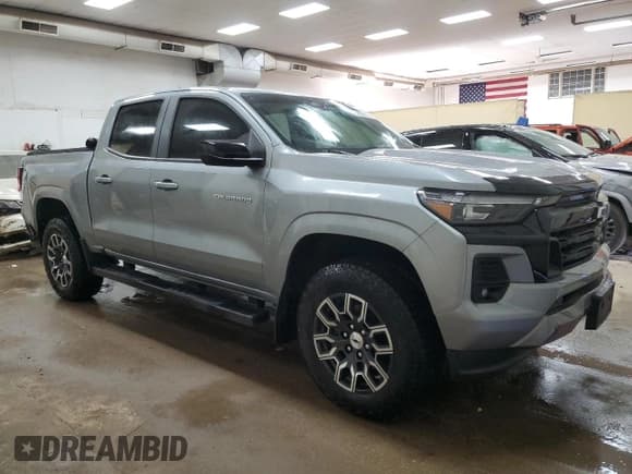 ✅ 2023 Chevrolet Colorado 4WD Z71 • VIN: 1GCPTDEKXP1201920 • Lot: 90856915. Listed on Copart with 29,540 mi. Free auction sales archive from the USA and detailed vehicle history report at DreamBid. Image 4.