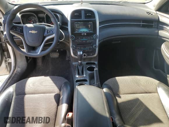 2016 Chevrolet Malibu LT z VIN 1G11C5SA7GF119064, wystawiony jako Copart lot #87385115 z przebiegiem 159 167 mil mil oraz Szkoda całkowita • Salvage title. Historia ofert i sprzedaży dostępna na DreamBid. Obrazek 8.