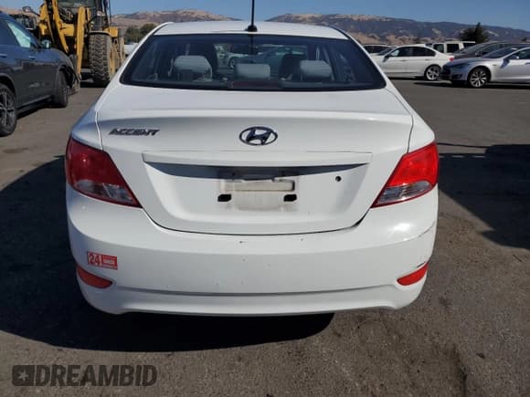 ✅ 2016 Hyundai Accent SE • VIN: KMHCT4AE3GU095450 • Лот: 79304914. Опубликован ранее на Copart с пробегом 72 474 миль. Бесплатный доступ к архиву аукционных продаж из США и подробный отчёт об истории автомобиля на DreamBid. Изображение 6.